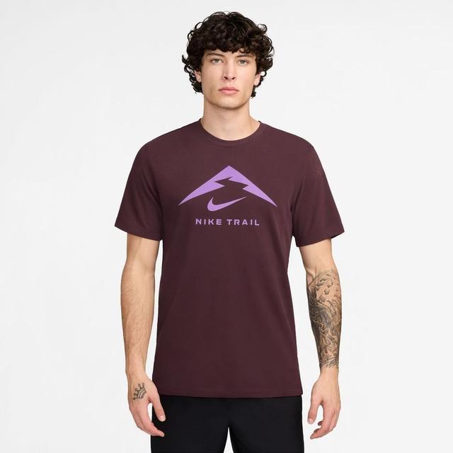 Nike Running T-shirt Dri-fit Run Trail - Burgundy Crush, size Large on Productcaster.