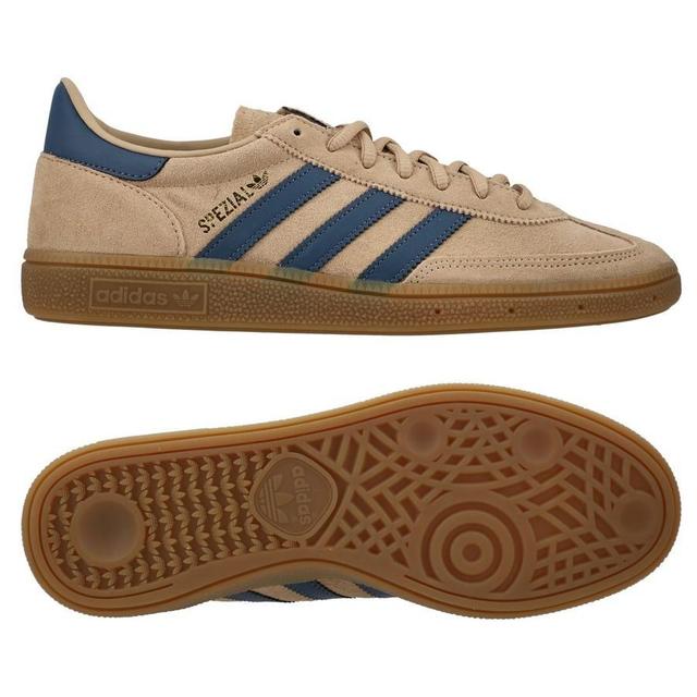 adidas Originals Spezial In - Warm Sandstone/preloved Ink/gold Metallic - Indoor (Ic), size 39⅓ on Productcaster.