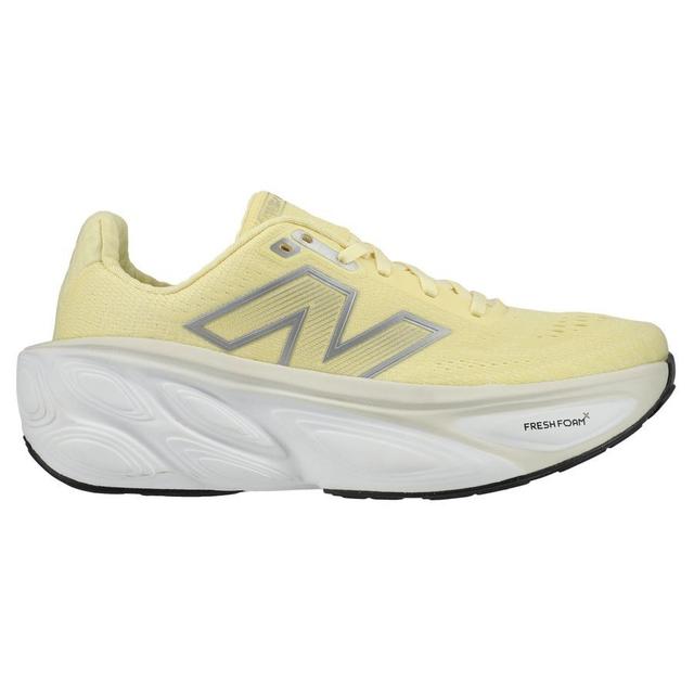 New Balance Running Shoe Fresh Foam X More V5 - Parchment Women, size 40½ on Productcaster.