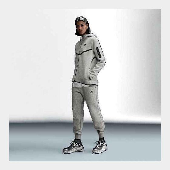 Nike Sportswear Tech Fleece, maat X-Small on Productcaster.