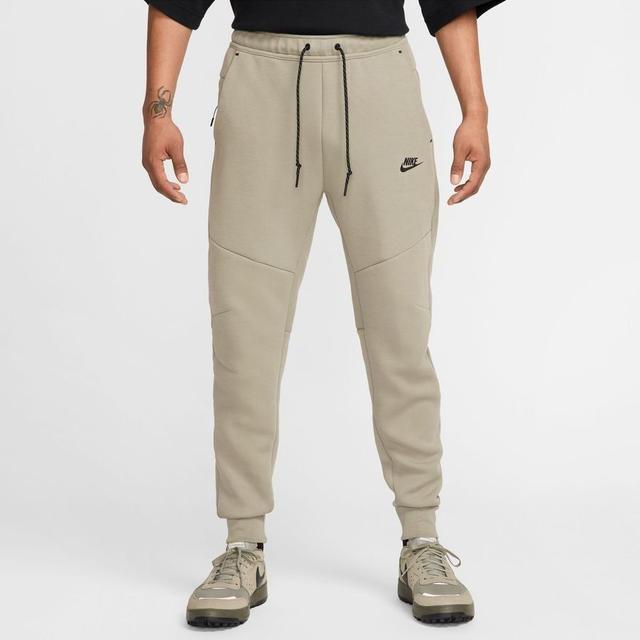 Nike Sweatpants Tech Fleece 24 - Light Army/black, size X-Small on Productcaster.