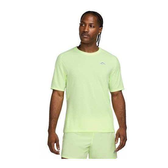 M Nk Dfadv Solar Chase Ss Barely Volt/black - Nike, size Small on Productcaster.