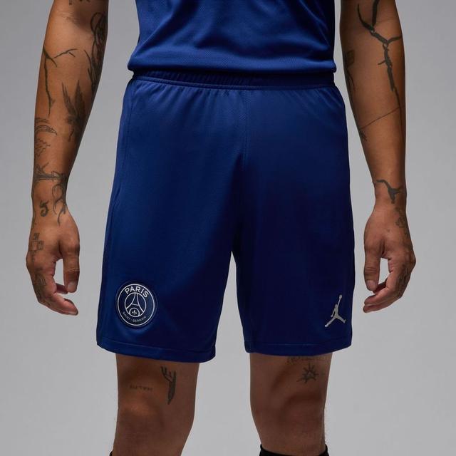 Paris Saint Germain Fourth Shorts 2024/25 - Nike, size Small on Productcaster.