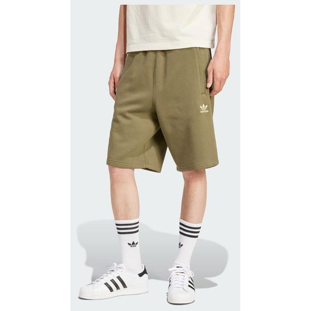 adidas Original Trefoil Essentials Shorts, størrelse Large on Productcaster.