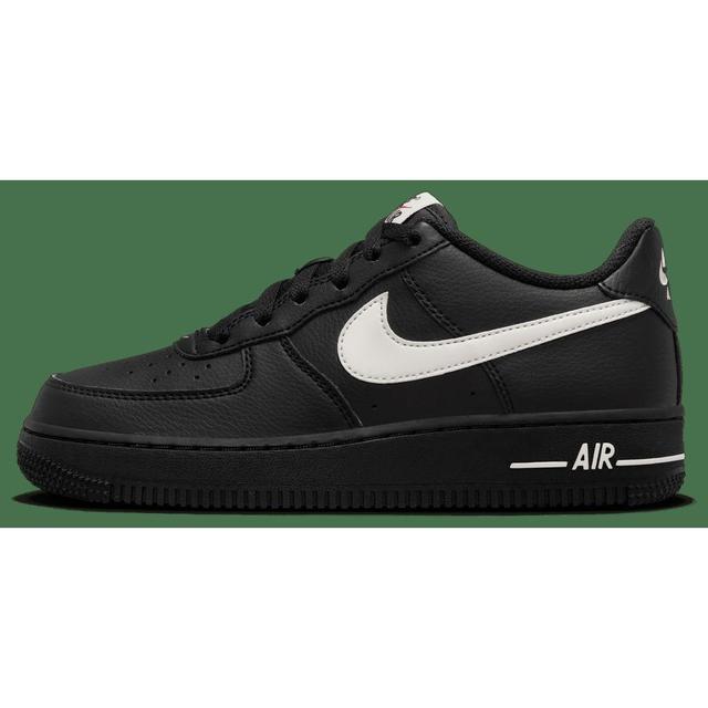 Nike Air Force1, maat 37½ on Productcaster.