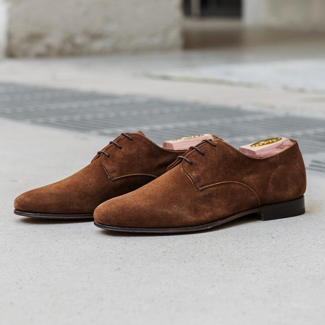 Bexley - Derbies homme daim marron on Productcaster.