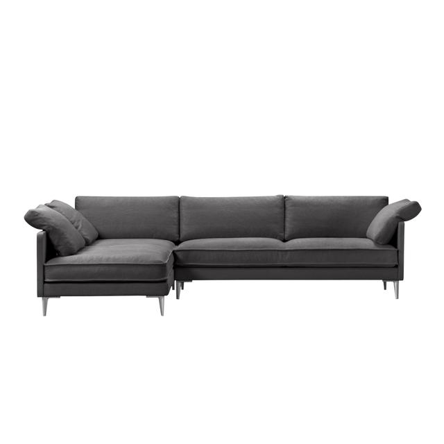 EJ295 Chaise 3er Stoff-Sofa, Bezug stoff remix3 - 422 amber, Grösse b. 270 cm, Chaiselounge rechts (vor dem sofa stehend), Beine dark grey on Productcaster.