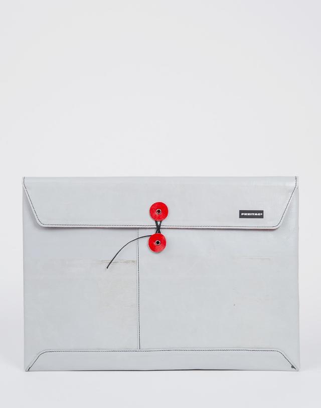FREITAG F421 Sleeve for Laptop 15'' on Productcaster.
