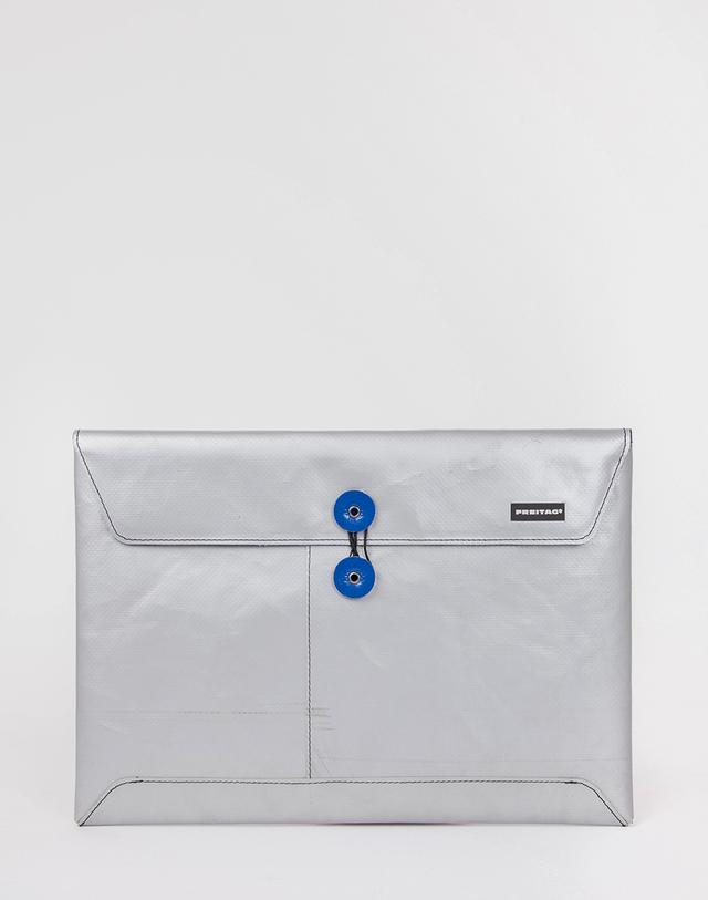 FREITAG F411 Sleeve for Laptop 13"/14" on Productcaster.