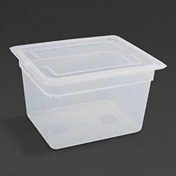 Vogue Polypropylene 1/2 Gastronorm Container with Lid 200mm (Pack of 4) on Productcaster.