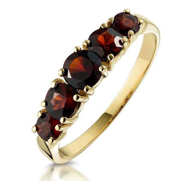 Garnet Ring 9k Yellow Gold Item A3790 on Productcaster.