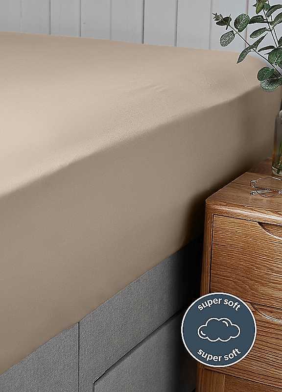 Silentnight Supersoft Fitted Sheet - Natural - Size Single on Productcaster.