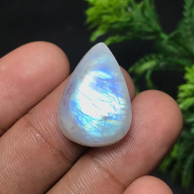 Natürlicher Regenbogen Mondstein Cabochon: Birne Edelstein Für Die Schmuckherstellung (24x17x8mm, 25.85cts) M-018 on Productcaster.