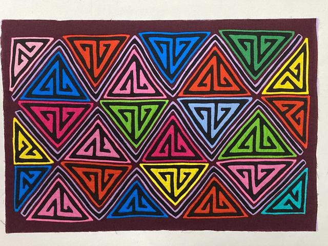 Panama Mola Galerie | „Dreieckige Spiralen" | Authentische handgefertigte Textilkunst der Guna (Kuna). on Productcaster.