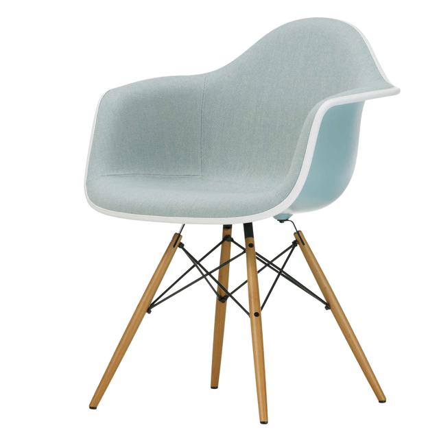 Eames Plastic Armchair RE DAW Vollpolster Stuhl, Sitzschale RE weiss re, Stoff Hopsak F60 gelb/elfenbein, Keder weiss, Untergestell ahorn dunkel, G... on Productcaster.